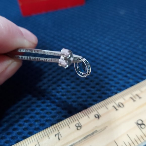 medium blue sterling Topaz single earing stud - Picture 3 of 6